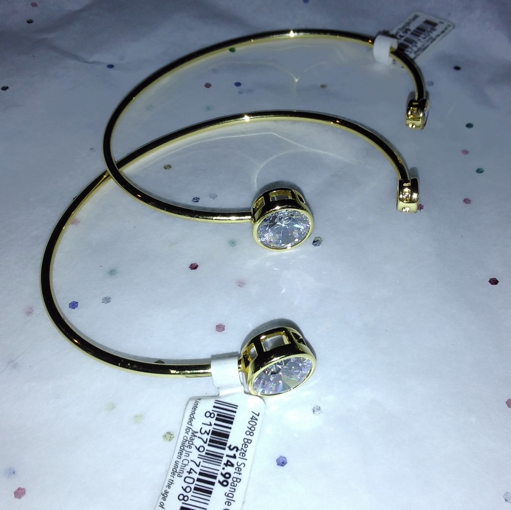 2 Pcs Amanda Blu Bezel Gold Bangles - Picture 7 of 9